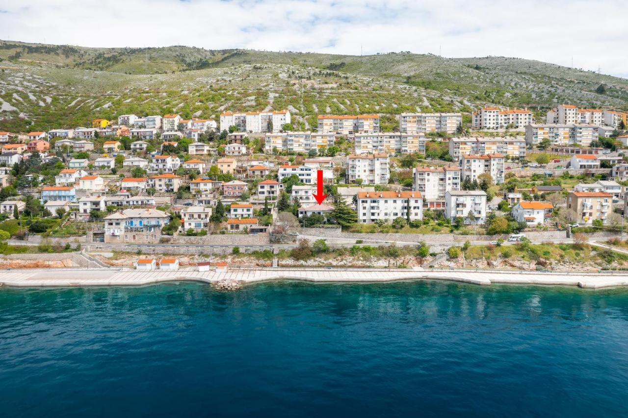 Apartments By The Beach Adela Senj Сен Екстериор снимка