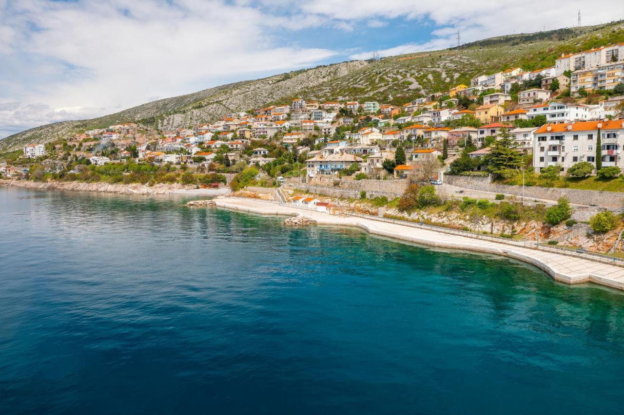 Apartments By The Beach Adela Senj Сен Екстериор снимка